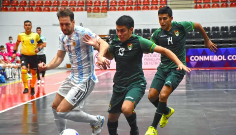 Bolivia cae en su debut 1-2 frente a Argentina por la Copa América de futsal que se juega en Paraguay  