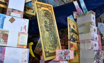 Ante circulación de billetes de Alasita, BCB presenta aplicación para identificar falsificaciones