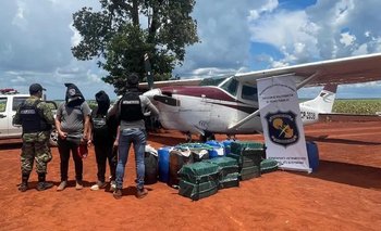 Incautan avioneta con droga en Paraguay; un boliviano fue aprehendido