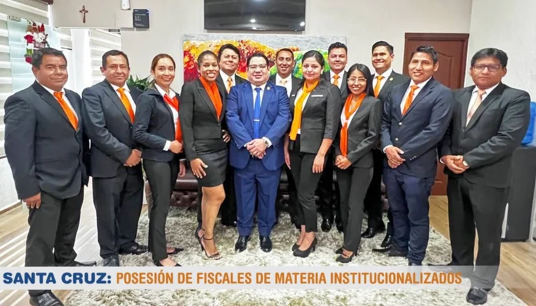 Bolivia tiene 60 nuevos fiscales de materia institucionalizados