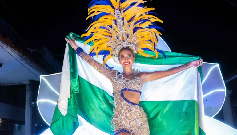 Aitana Tufiño, reina del carnaval 2024.