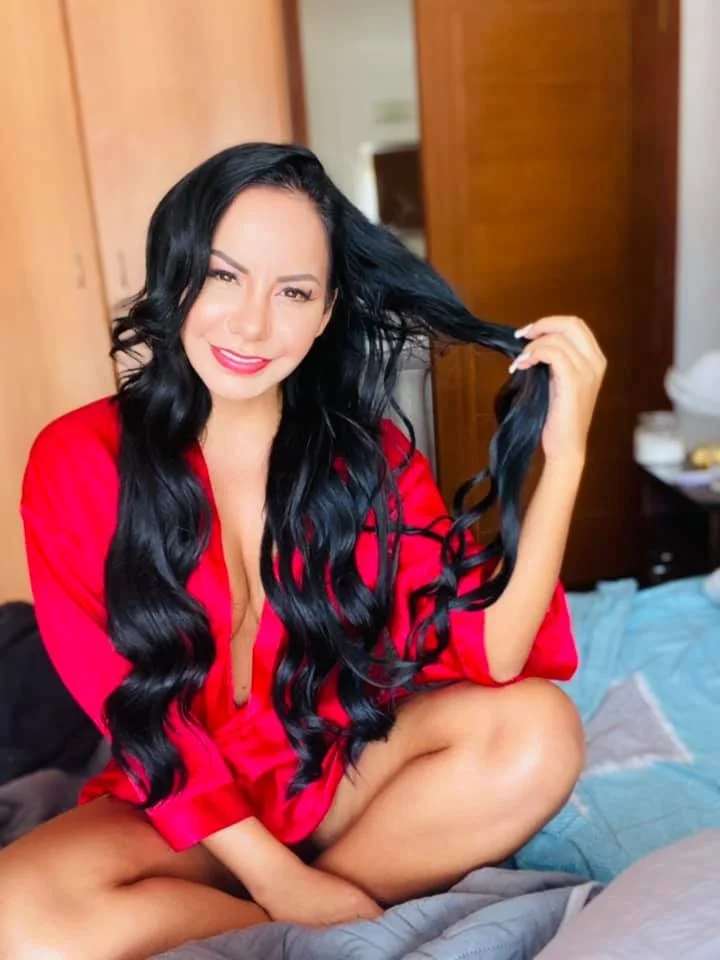 Red Uno-Bolivia-Noticias-Espectáculos-Mayte-Flores-empezó-universidad-estudiará-carrera-Derecho-Notivision