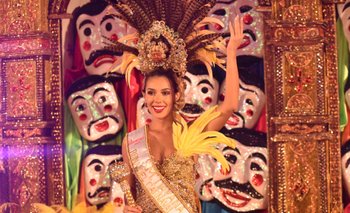 Dayana I se convirtió en Reina del Carnaval Cruceño 2022 con un show espectacular