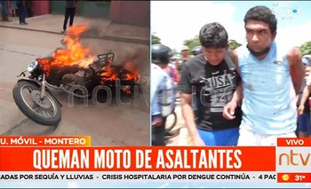 Capturan y queman la moto de sujetos que asaltaron a una quinceañera 