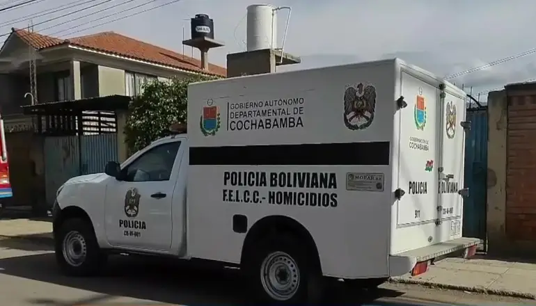 Pelearon y apuñaló a su propio esposo hasta quitarle la vida