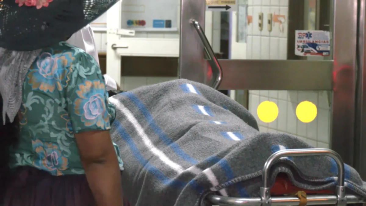 Peligroso remedio: Embarazada acudió a un curandero y le dió alcohol quemado