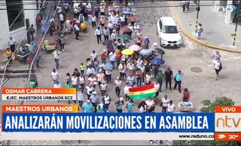 Maestros urbanos anuncian bloqueos, huelga de hambre y paro de 24 horas 