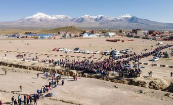 Bolivia refuta a Chile y asegura que no existe acuerdo para 'reconducción' de migrantes