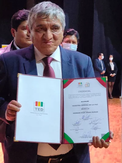 Arias, Copa y Quispe reciben cartas credenciales - Red Uno de Bolivia