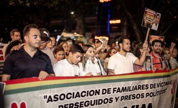 Familia de Camacho encabezó marcha por la liberación de 'presos y perseguidos políticos'