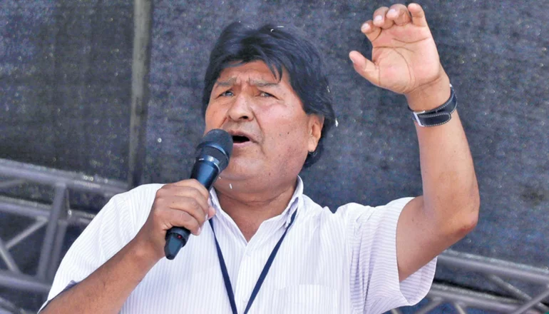 Fejuve da 48 horas a Morales para disculparse con El Alto
