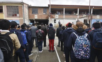 Padres de familia de El Alto solicitarán retornar a clases semipresenciales si suben contagios de Covid-19