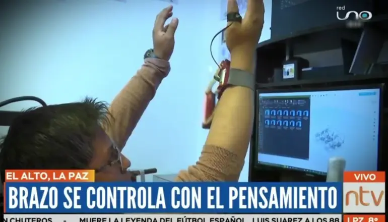 Israel Ramos, el joven alteño que creó un brazo biónico, gana concurso