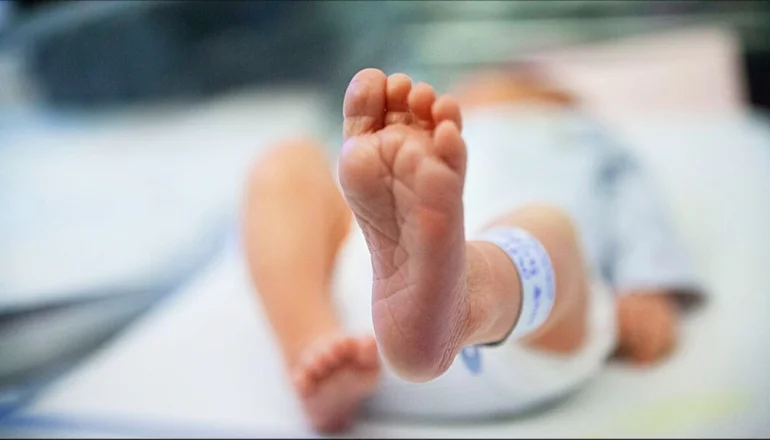 Shocking Coqueluche outbreak at Santa Cruz Children's Hospital: 6 minors, including a newborn in critical condition. Photo: Reference image.