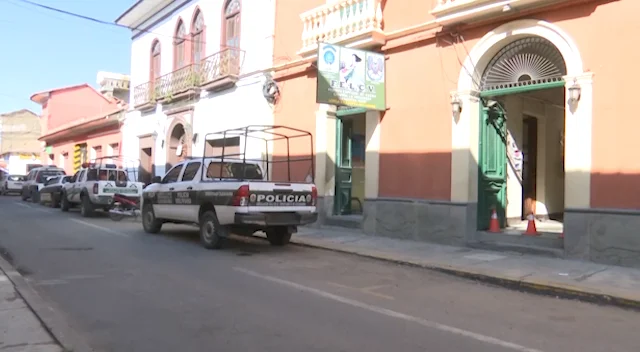 Red Uno_Fachada del ingreso de la Fuerza Especial de Lucha Contra la Violencia (FELCV).