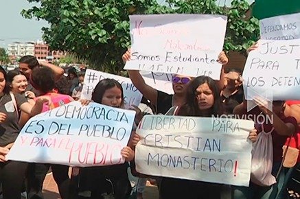 Reportan enfrentamientos durante toma de rotondas en Santa Cruz