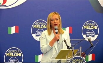 “Devolveré el orgullo de ondear la bandera nacional”: Giorgia Meloni gana las elecciones en Italia 