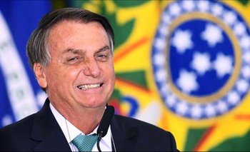 Bolsonaro pidió a sus seguidores vestir la camiseta de la selección brasileña en las elecciones del domingo 