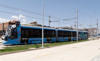 El Tren Metropolitano renueva equipo de seguridad y operará de 08:00 a 20:00