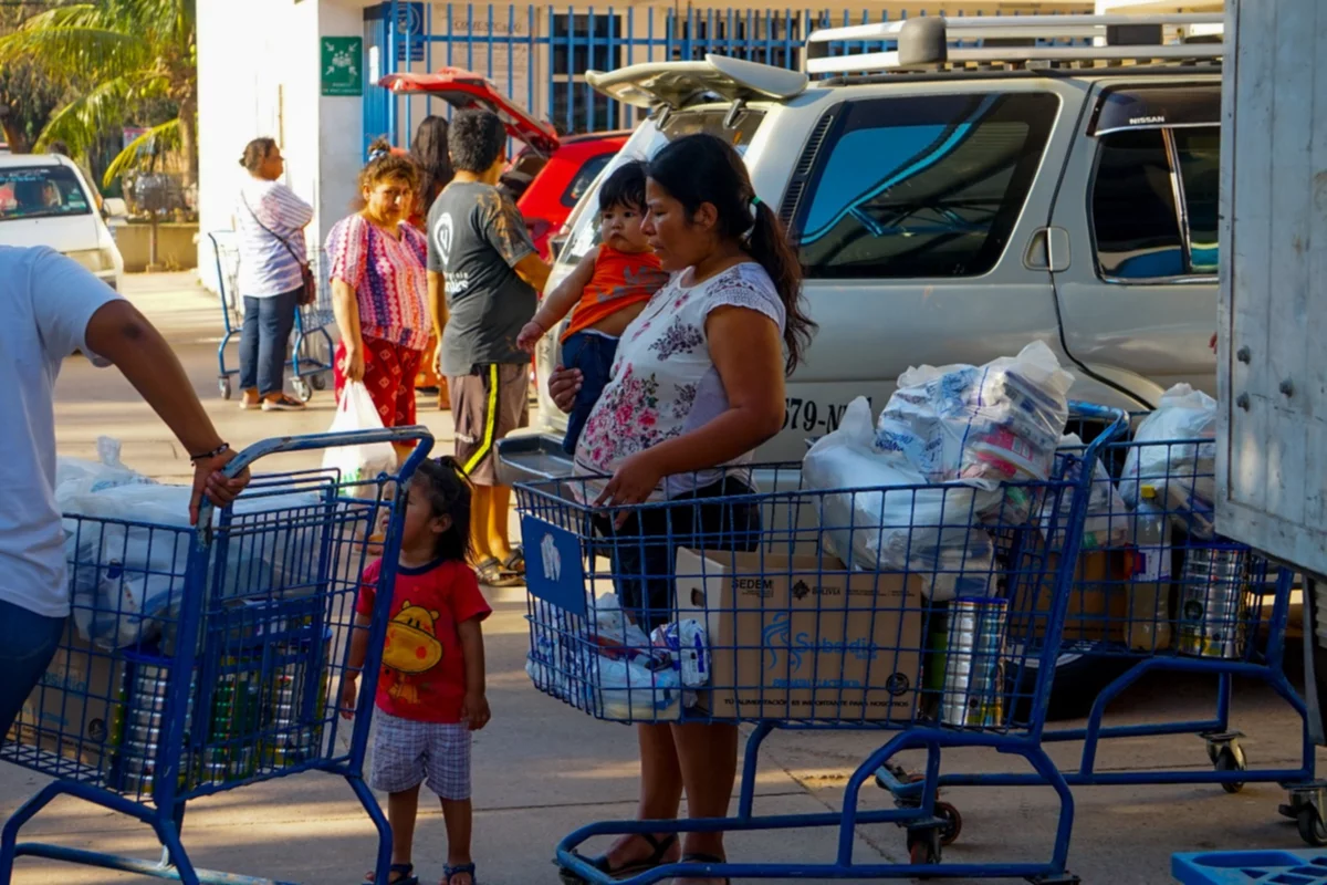 Les siguen imponiendo el menú: Madres quieren libertad para elegir el subsidio