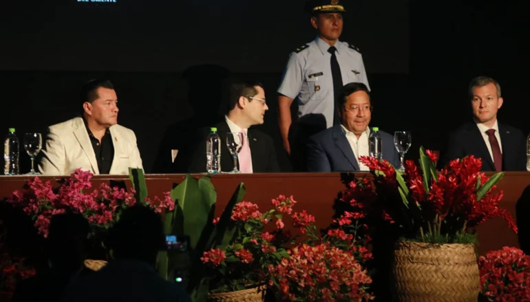 El presidente Luis Arce participó de la entrega de Palmera Dorada en la Expocruz 2023. FOTO/STR@APGNoticiasBo 