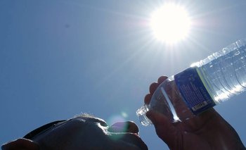 Calor extremo: Bebió agua helada y falleció por paro cardiaco en Santa Cruz