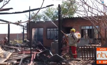 Una casa se incendió y dos perritos murieron calcinados 