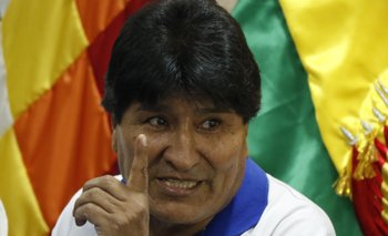 Caen los bonos soberanos luego del anuncio de la candidatura de Evo Morales