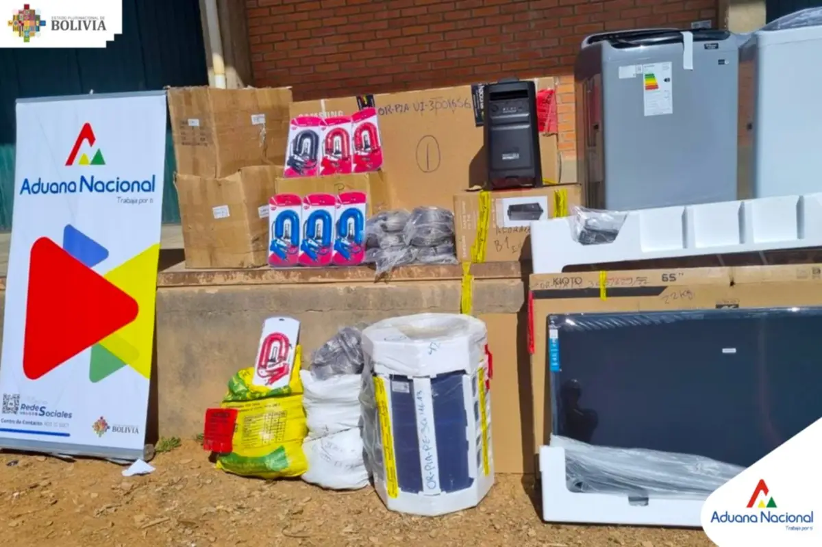En Oruro, Aduana comisa aparatos electrónicos ilegales valorados en más de 420.000 bolivianos