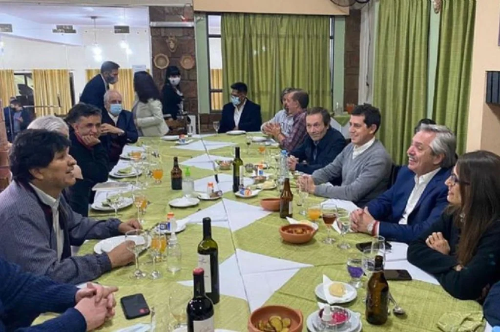 Presidente de Argentina da negativo a la prueba de Covid-19 pero permanece aislado 2 Presidente de Argentina dio negativo a la prueba de Covid-19