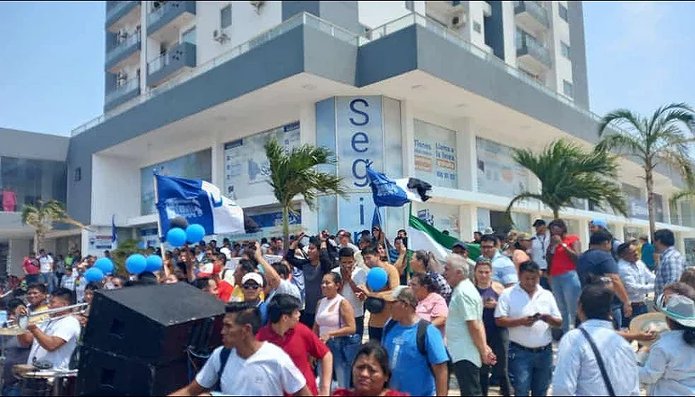 Inauguración delas nuevas oficinas en la av. 2 de Agosto. Foto: Redes Sociales