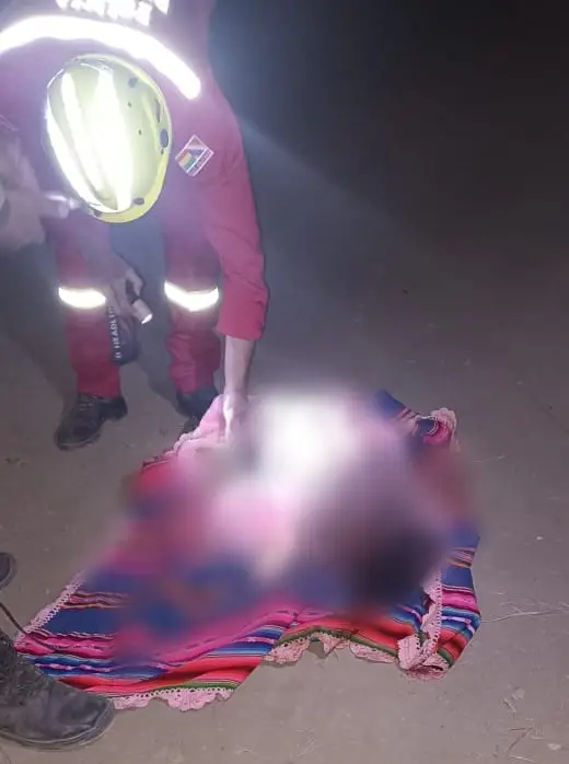 “Lo apuñaló y botó”: Niño fue herido al evitar el robo de su celular en Llallagua 